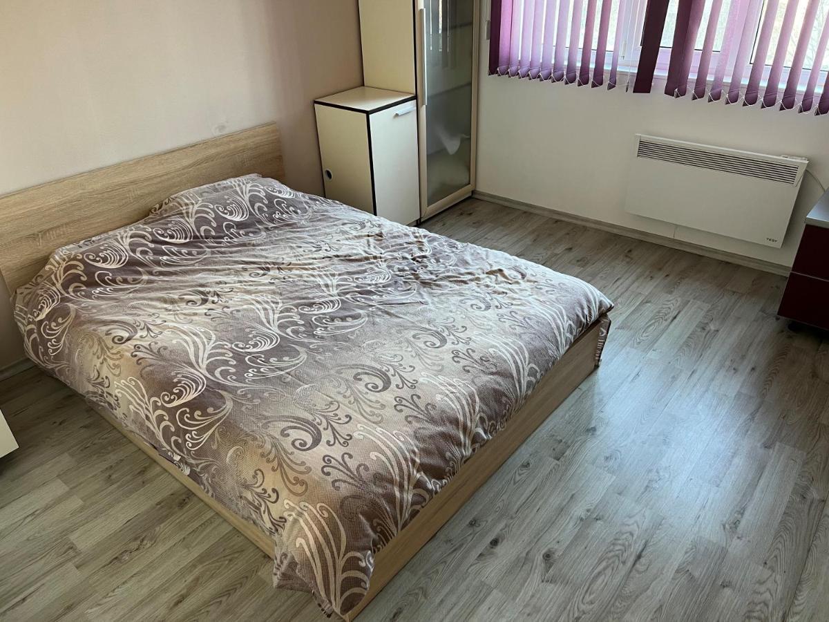 Cosy Central Apartment Varna Exterior foto