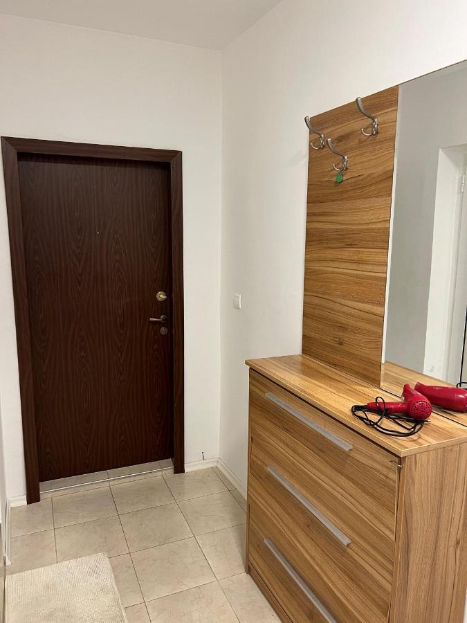 Cosy Central Apartment Varna Exterior foto